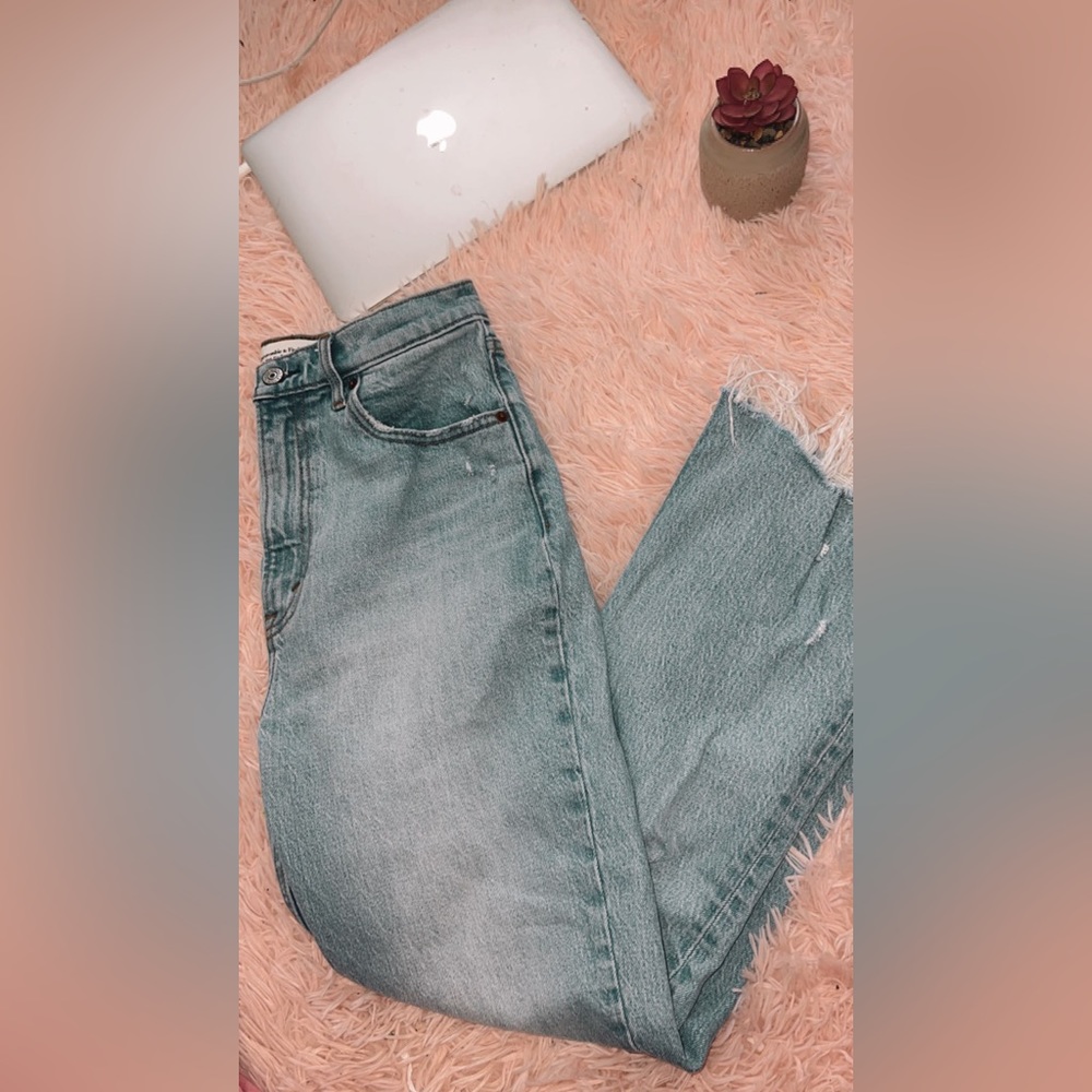 Abercrombie & Fitch flare jeans